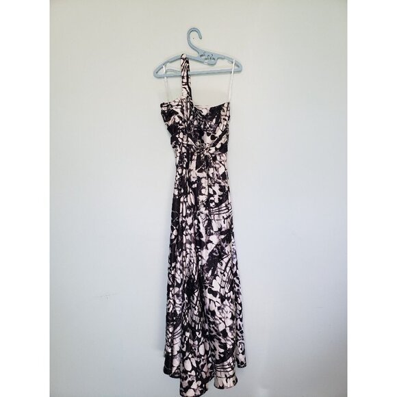 Dresses By Deb Junior's 13/14 Formal Dress Black White One Shoulder Sleeveless - Picture 2 of 5